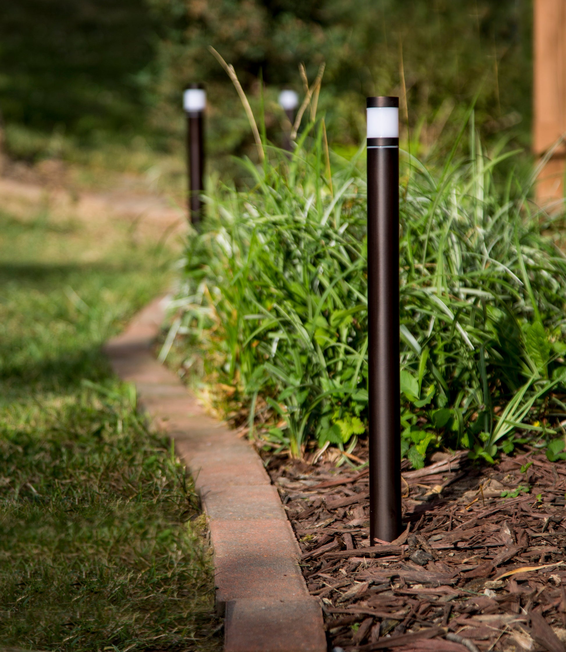 SL07B Bollard Light